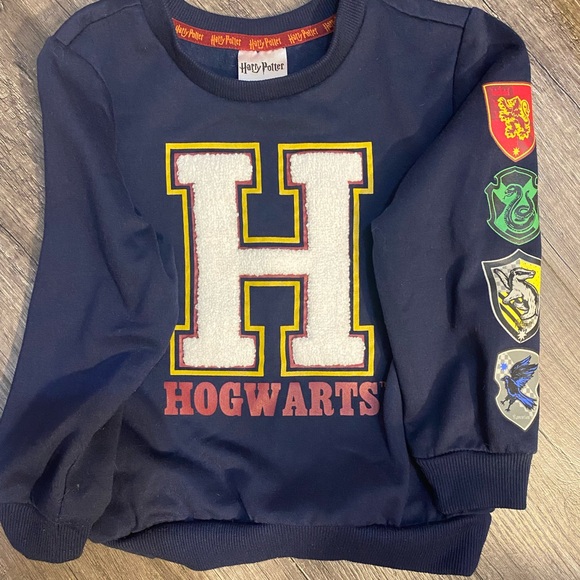 Harry Potter 4T sweater - Picture 2 of 3